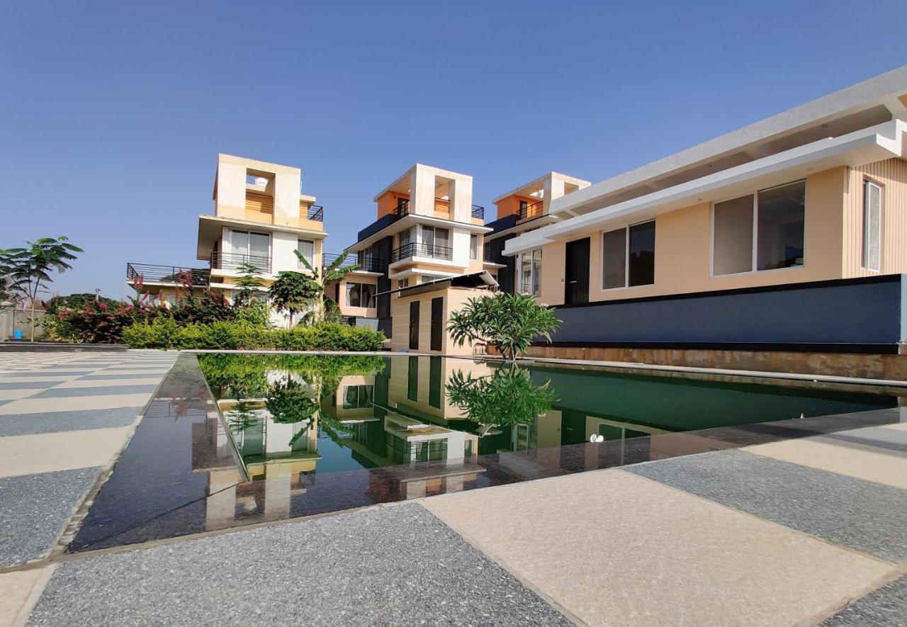 Royal Meadows - Igatpuri Bungalow B Exteriör bild