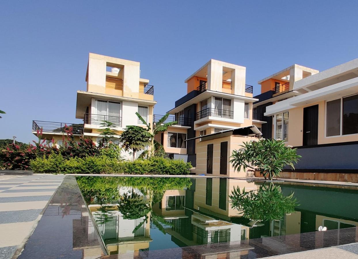 Royal Meadows - Igatpuri Bungalow B Exteriör bild